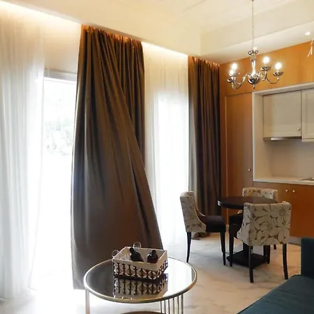 Aparthotel ιρισ/iris
