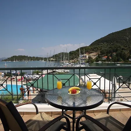 ιρισ/iris Nydri (Lefkada)